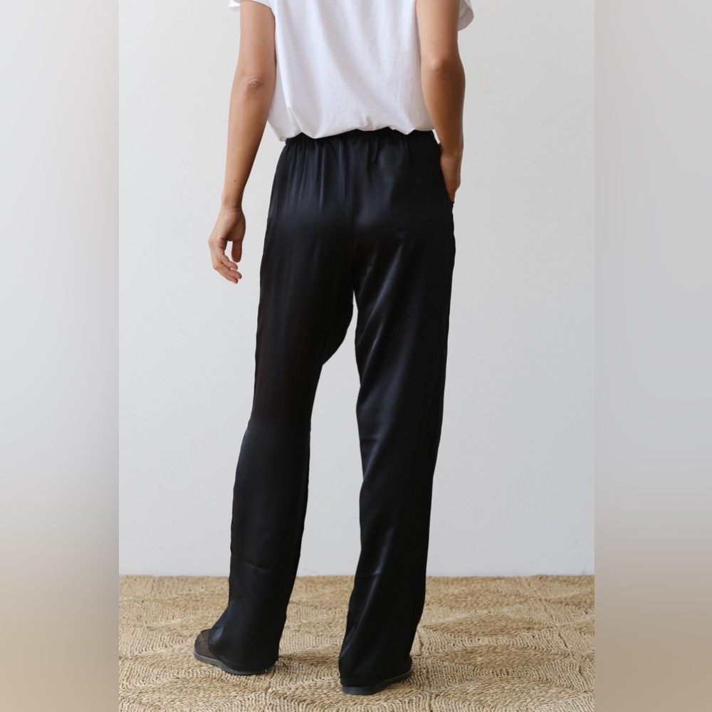 Donni. The Silk Drawstring Pant NWT - Picture 5 of 10